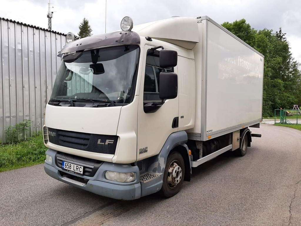 DAF FA 45.180 4X2 KITCHEN - Kamion sa zatvorenim sandukom: slika 1 DAF FA 45.180 4X2 KITCHEN - Kamion sa zatvorenim sandukom: slika 1