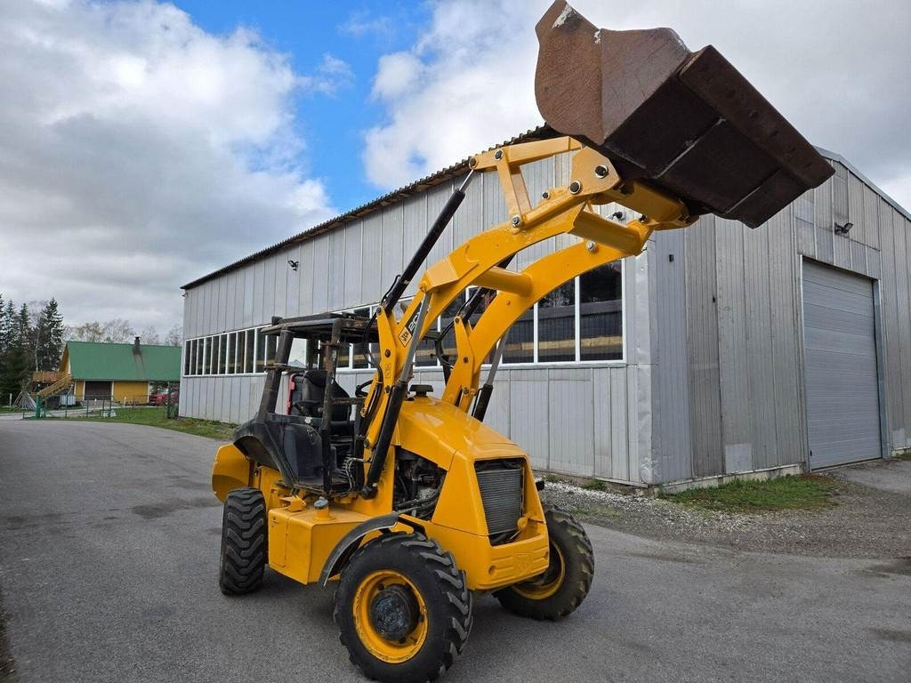 JCB 2CX - Utovarivač točkaš: slika 2 JCB 2CX - Utovarivač točkaš: slika 2