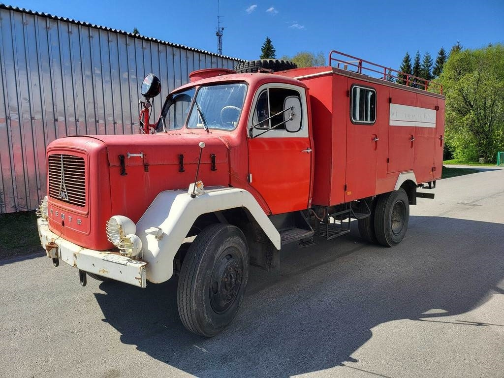 Magirus Deutz 125D 10A 4X4 91kW - Vatrogasni kamion: slika 1 Magirus Deutz 125D 10A 4X4 91kW - Vatrogasni kamion: slika 1