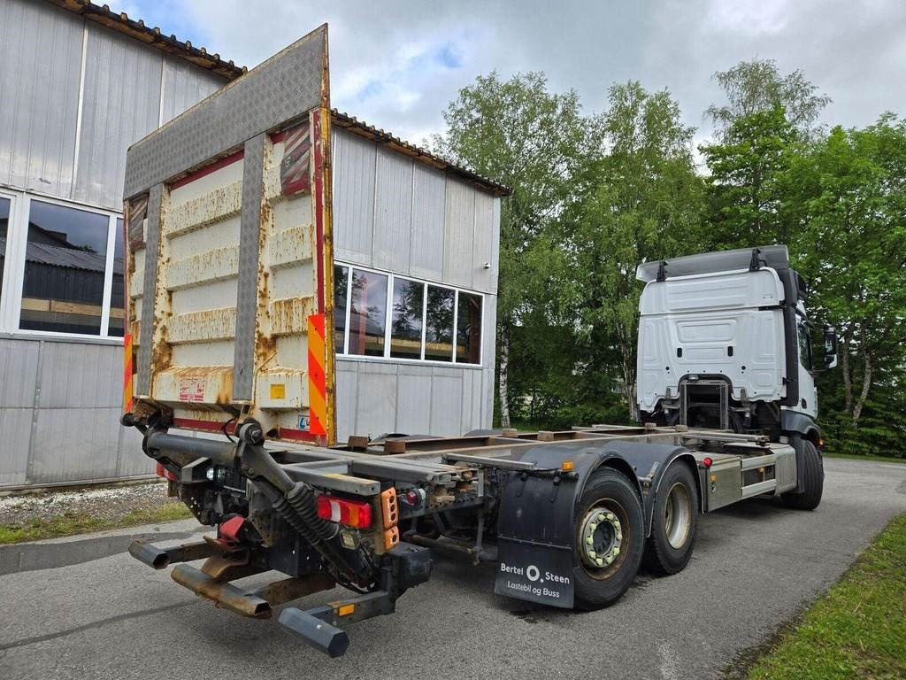 Mercedes-Benz ACTROS 2553 6X2 LAGAB - Kamion za prevoz kontejnera/ Kamion sa promenjivim sandukom: slika 3 Mercedes-Benz ACTROS 2553 6X2 LAGAB - Kamion za prevoz kontejnera/ Kamion sa promenjivim sandukom: slika 3