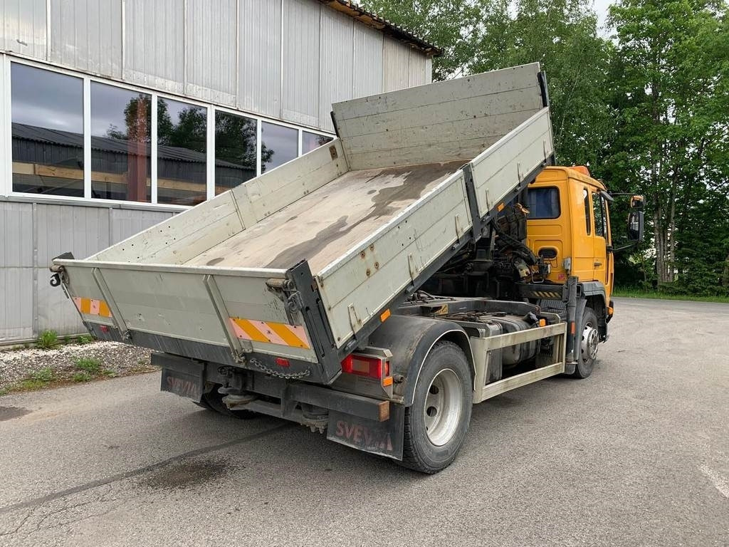 Volvo FL615 + HIAB 027-2 - Istovarivač: slika 4 Volvo FL615 + HIAB 027-2 - Istovarivač: slika 4