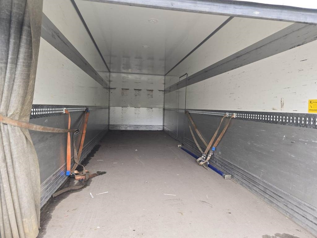 Volvo FM330 4X2 - Kamion sa zatvorenim sandukom: slika 3 Volvo FM330 4X2 - Kamion sa zatvorenim sandukom: slika 3