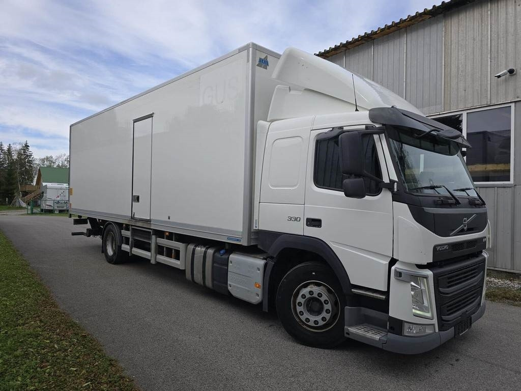 Volvo FM330 4X2 - Kamion sa zatvorenim sandukom: slika 5 Volvo FM330 4X2 - Kamion sa zatvorenim sandukom: slika 5