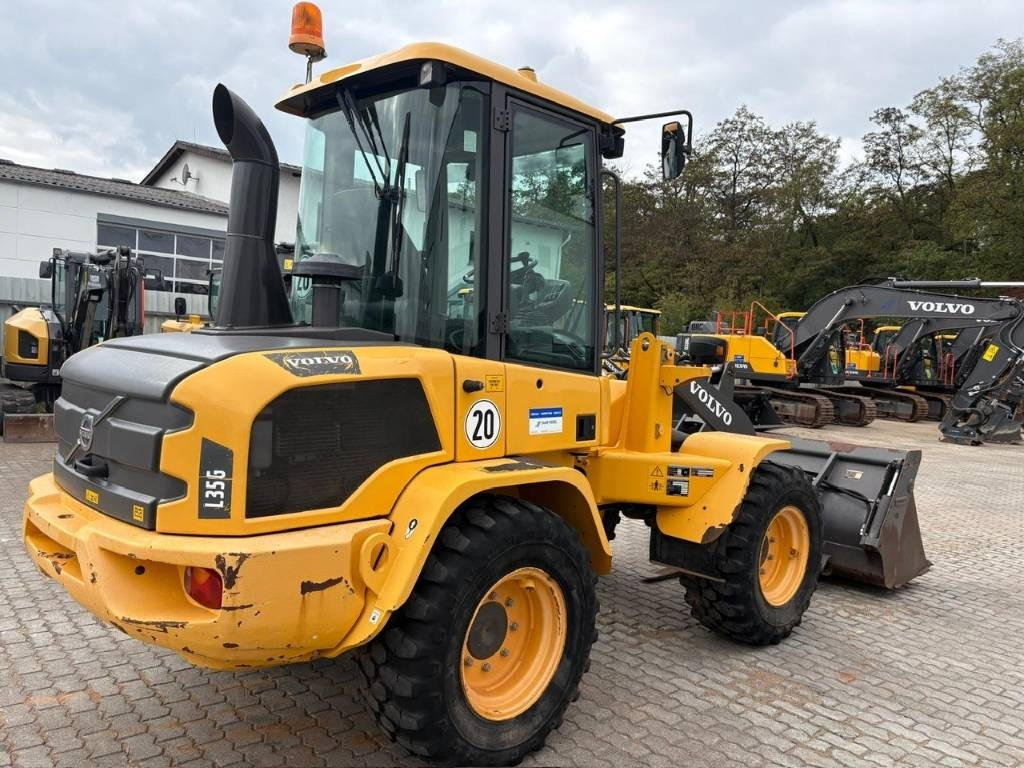 Volvo L 35 G - Utovarivač točkaš: slika 3 Volvo L 35 G - Utovarivač točkaš: slika 3