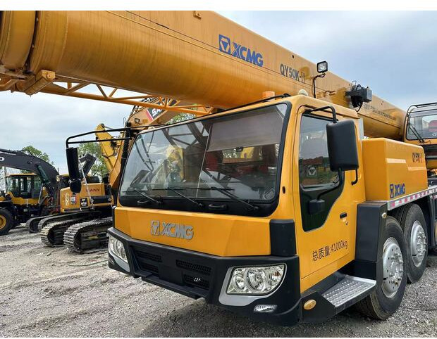 2014 XCMG QY50KC - Autokran za sve terene: slika 1 2014 XCMG QY50KC - Autokran za sve terene: slika 1