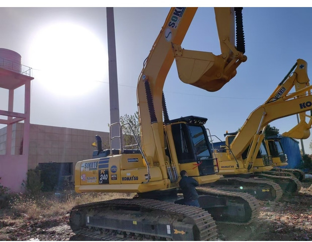 2019 Komatsu PC240 - Bager guseničar: slika 1 2019 Komatsu PC240 - Bager guseničar: slika 1