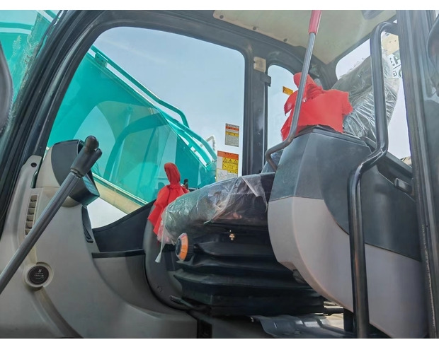 2020 KOBELCO SK210 - Bager guseničar: slika 2 2020 KOBELCO SK210 - Bager guseničar: slika 2