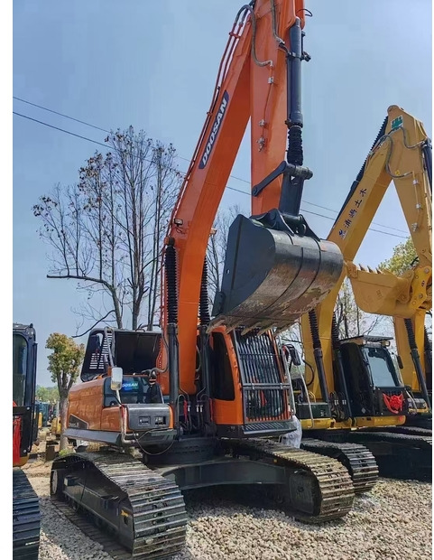 2022 Doosan DX225-9 - Bager guseničar: slika 3 2022 Doosan DX225-9 - Bager guseničar: slika 3