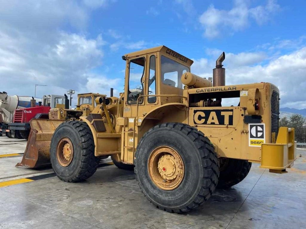 Utovarivač točkaš CAT 966 C: slika 11