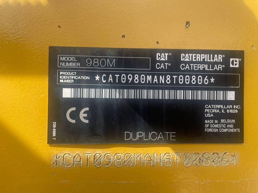 CAT 980M - Utovarivač točkaš: slika 2 CAT 980M - Utovarivač točkaš: slika 2