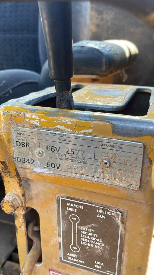 CAT D 8 K - Buldožer: slika 3 CAT D 8 K - Buldožer: slika 3