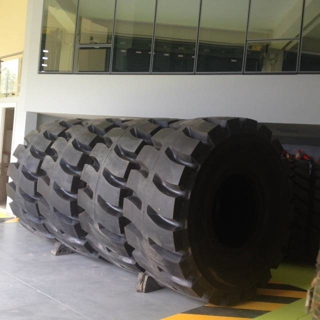 Goodyear 3565R33 L5 - Guma za Građevinska mašina: slika 4 Goodyear 3565R33 L5 - Guma za Građevinska mašina: slika 4