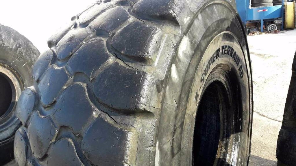 Michelin 29,5R25 X-SUPER TERRAIN /AD - Guma: slika 5 Michelin 29,5R25 X-SUPER TERRAIN /AD - Guma: slika 5