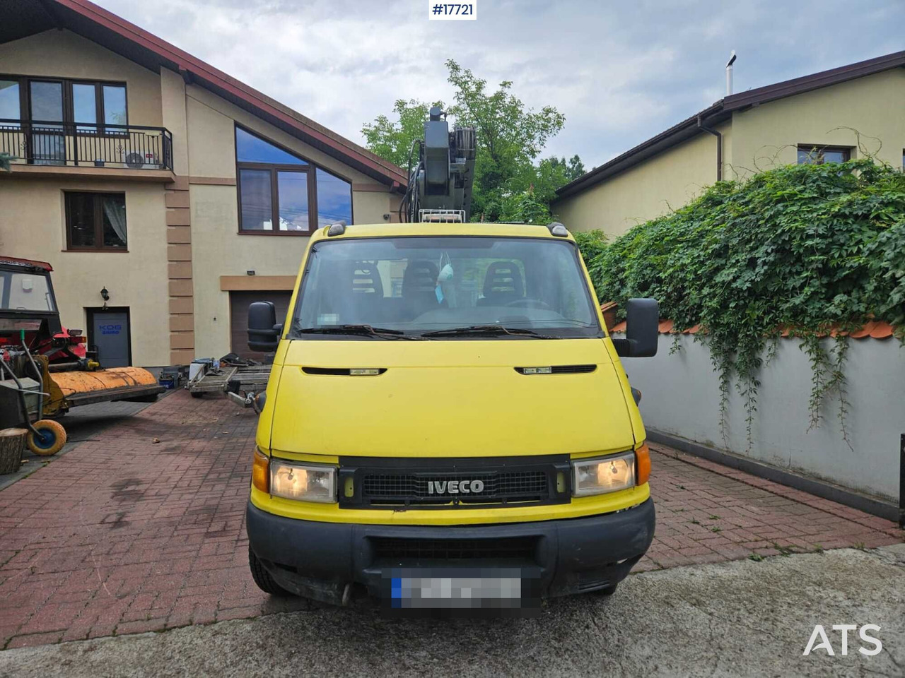 2000 Iveco Daily 35C11 - Prikolična radna platforma: slika 3 2000 Iveco Daily 35C11 - Prikolična radna platforma: slika 3