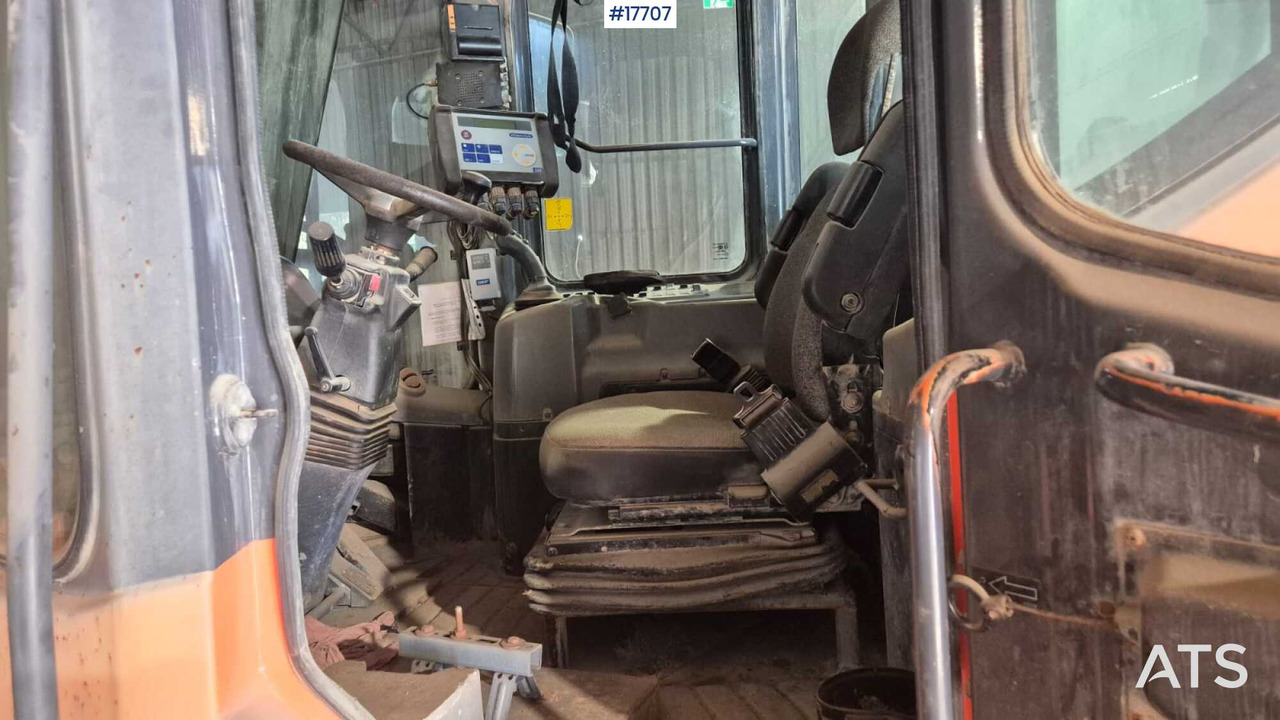 2008 Doosan DL500 (object to repair) - Utovarivač točkaš: slika 5 2008 Doosan DL500 (object to repair) - Utovarivač točkaš: slika 5