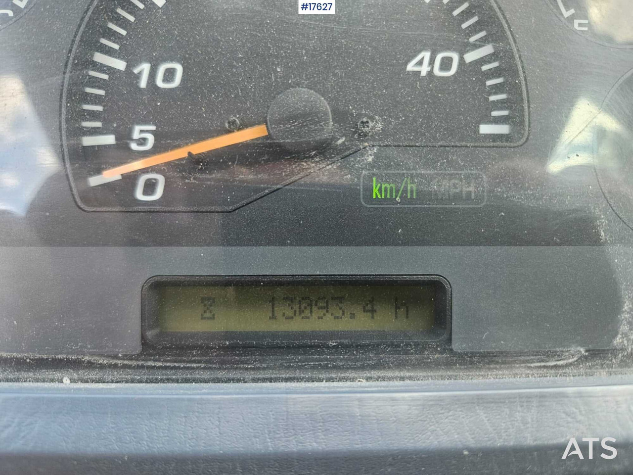 2008 Komatsu WA 320-5 2008 Komatsu WA 320-5: slika 11 2008 Komatsu WA 320-5 2008 Komatsu WA 320-5: slika 11