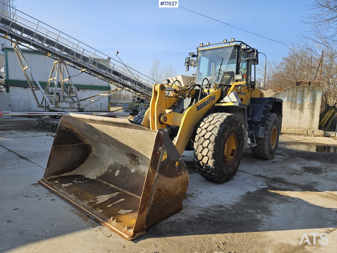 2008 Komatsu WA 320-5 - Utovarivač točkaš: slika 1 2008 Komatsu WA 320-5 - Utovarivač točkaš: slika 1