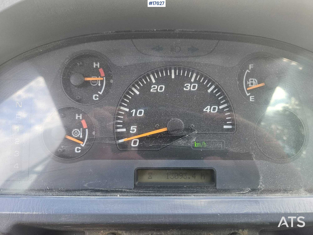 2008 Komatsu WA 320-5 2008 Komatsu WA 320-5: slika 10 2008 Komatsu WA 320-5 2008 Komatsu WA 320-5: slika 10