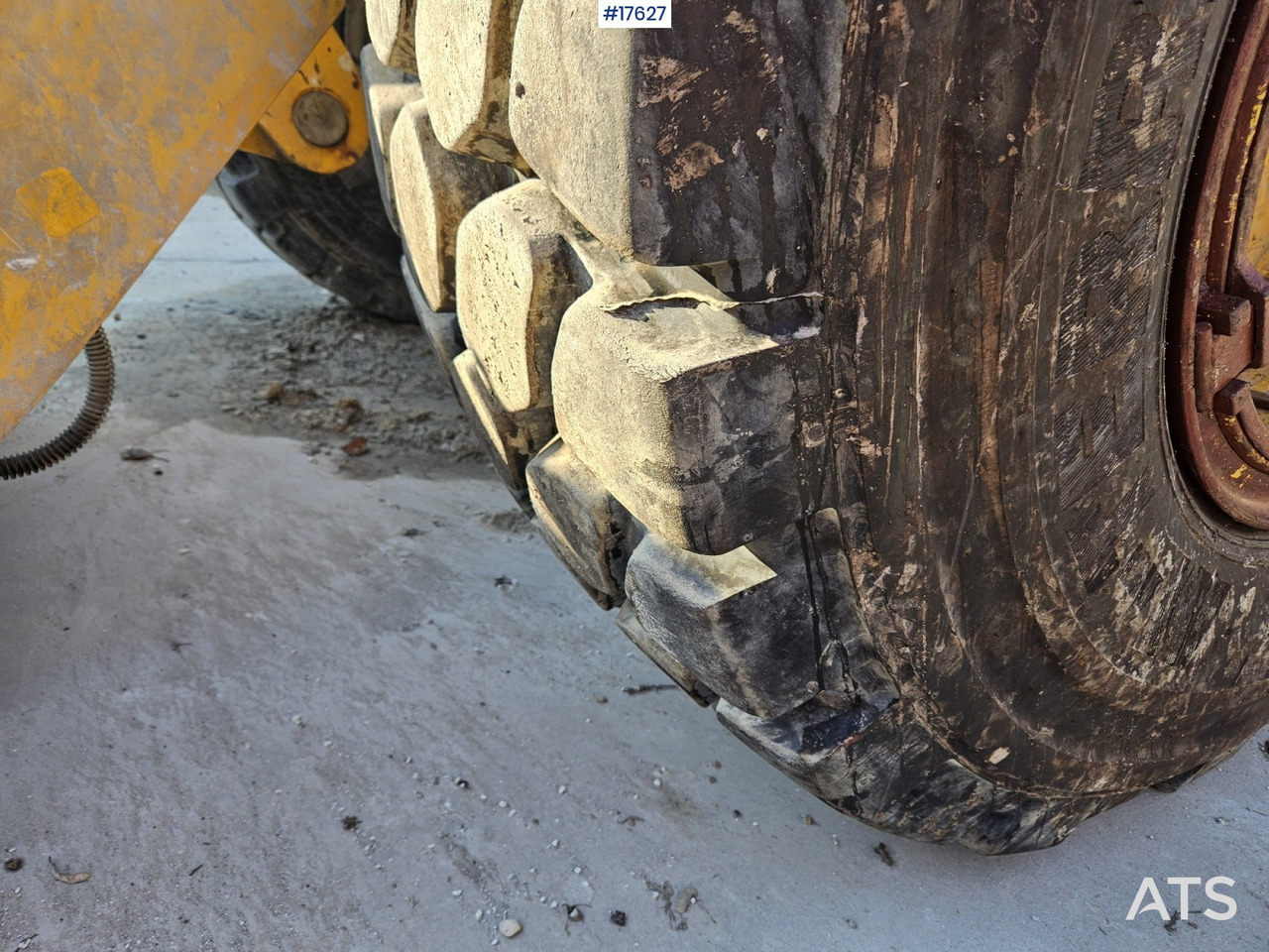 2008 Komatsu WA 320-5 2008 Komatsu WA 320-5: slika 17 2008 Komatsu WA 320-5 2008 Komatsu WA 320-5: slika 17