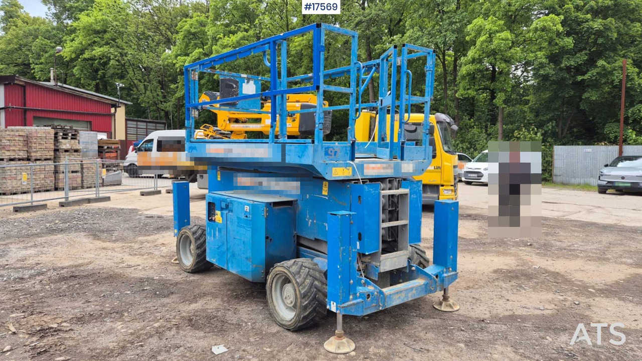 2014 Genie 4069 RT/ Podest spalinowy - Vazdušna platforma: slika 2 2014 Genie 4069 RT/ Podest spalinowy - Vazdušna platforma: slika 2