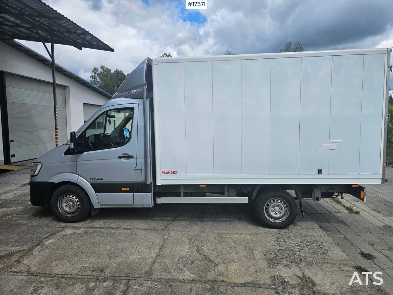 2016 Hyundai H350 - Dostavno vozilo sa zatvorenim sandukom: slika 4 2016 Hyundai H350 - Dostavno vozilo sa zatvorenim sandukom: slika 4