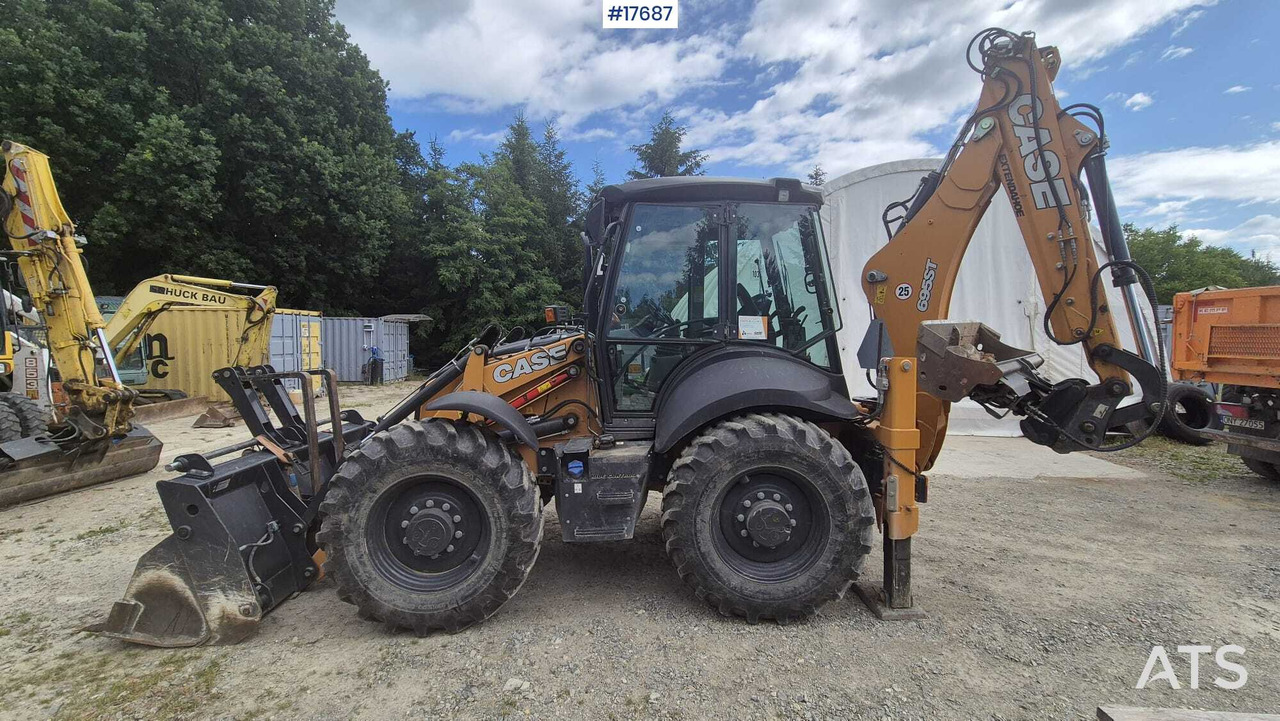 Backhoe Loader CASE 695ST (2021) - only 845MTH! - Bager utovarivač: slika 1 Backhoe Loader CASE 695ST (2021) - only 845MTH! - Bager utovarivač: slika 1