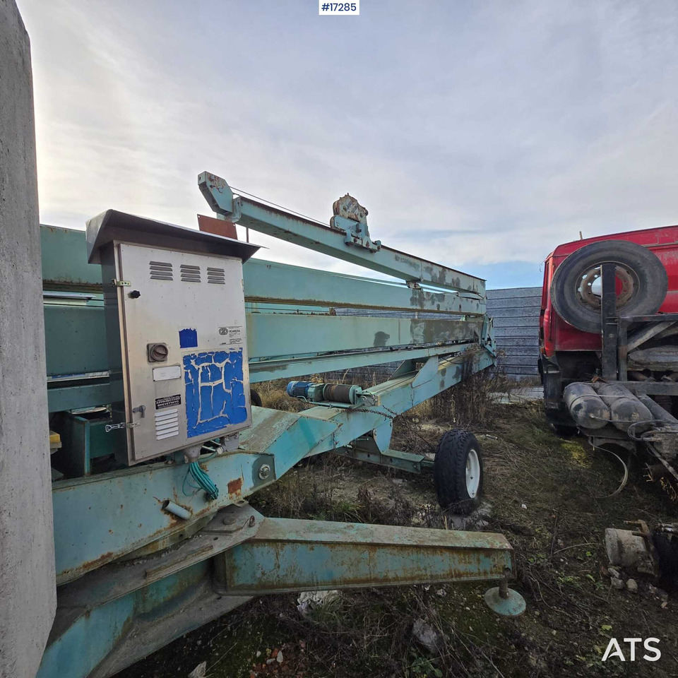 Crane CATTANEO CM61R construction crane (1993) - Kran: slika 1 Crane CATTANEO CM61R construction crane (1993) - Kran: slika 1