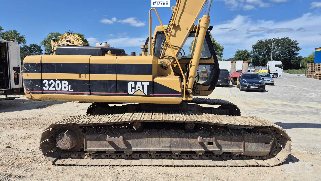 Crawler excavator JCB JS 220 LONG 16m (1997) - Bager guseničar: slika 2 Crawler excavator JCB JS 220 LONG 16m (1997) - Bager guseničar: slika 2