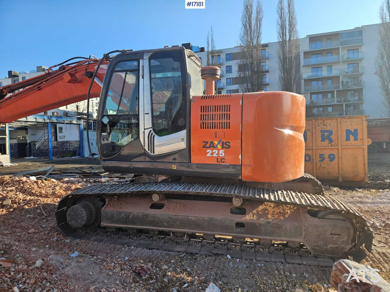 Hydraulic excavator Hitachi ZX225 LC (2013) - Bager guseničar: slika 1 Hydraulic excavator Hitachi ZX225 LC (2013) - Bager guseničar: slika 1