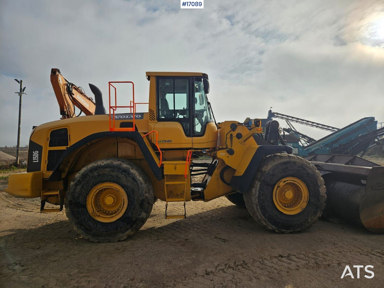 Ładowarka kołowa VOLVO L150G (2012) - Utovarivač točkaš: slika 5 Ładowarka kołowa VOLVO L150G (2012) - Utovarivač točkaš: slika 5