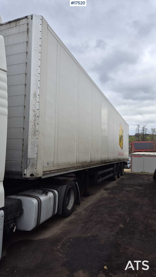 Semi-trailer truck, isothermal SCHMITZ CARGOBULL AG / SKO 24 (2008) - Poluprikolica sa ceradom: slika 2 Semi-trailer truck, isothermal SCHMITZ CARGOBULL AG / SKO 24 (2008) - Poluprikolica sa ceradom: slika 2