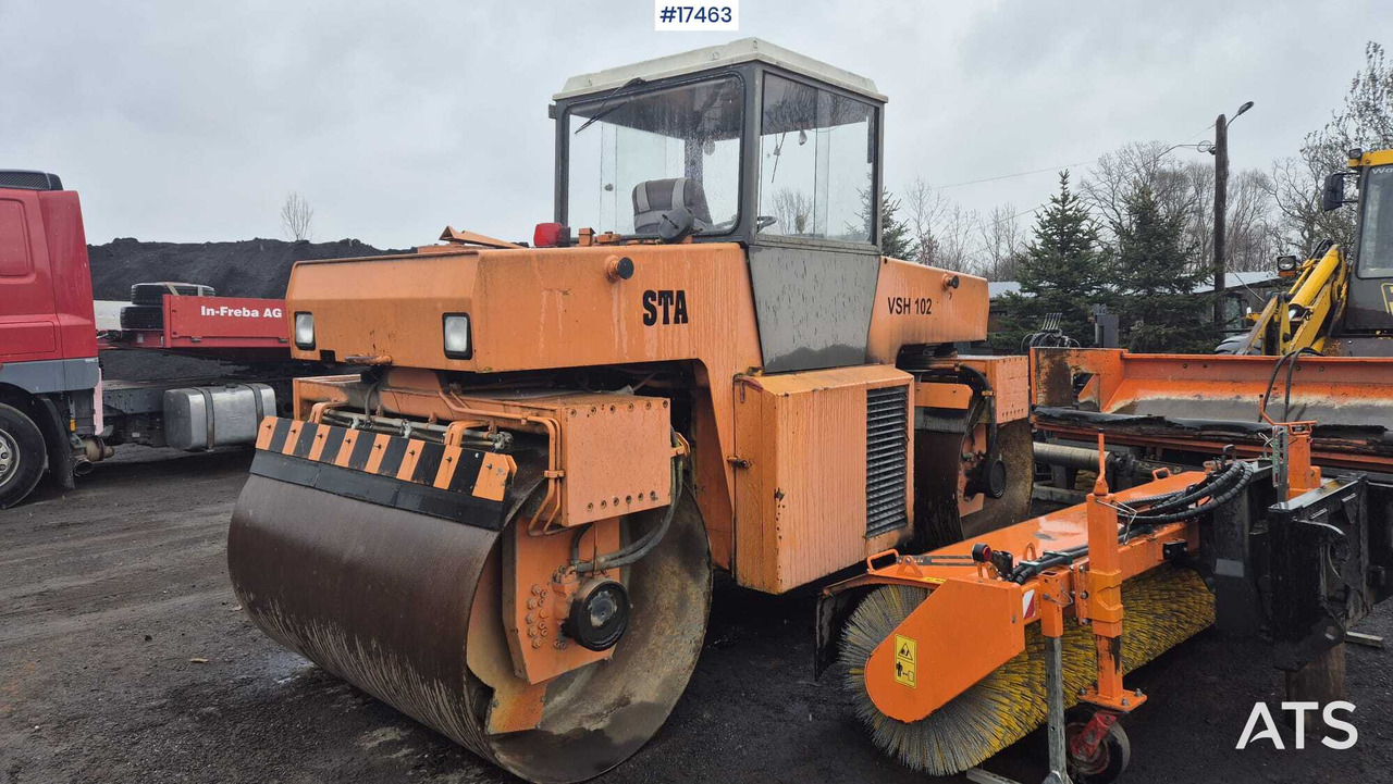 Tandem vibratory roller STAVOSTROJ VSH 102 (1997) - Valjak za puteve: slika 4 Tandem vibratory roller STAVOSTROJ VSH 102 (1997) - Valjak za puteve: slika 4
