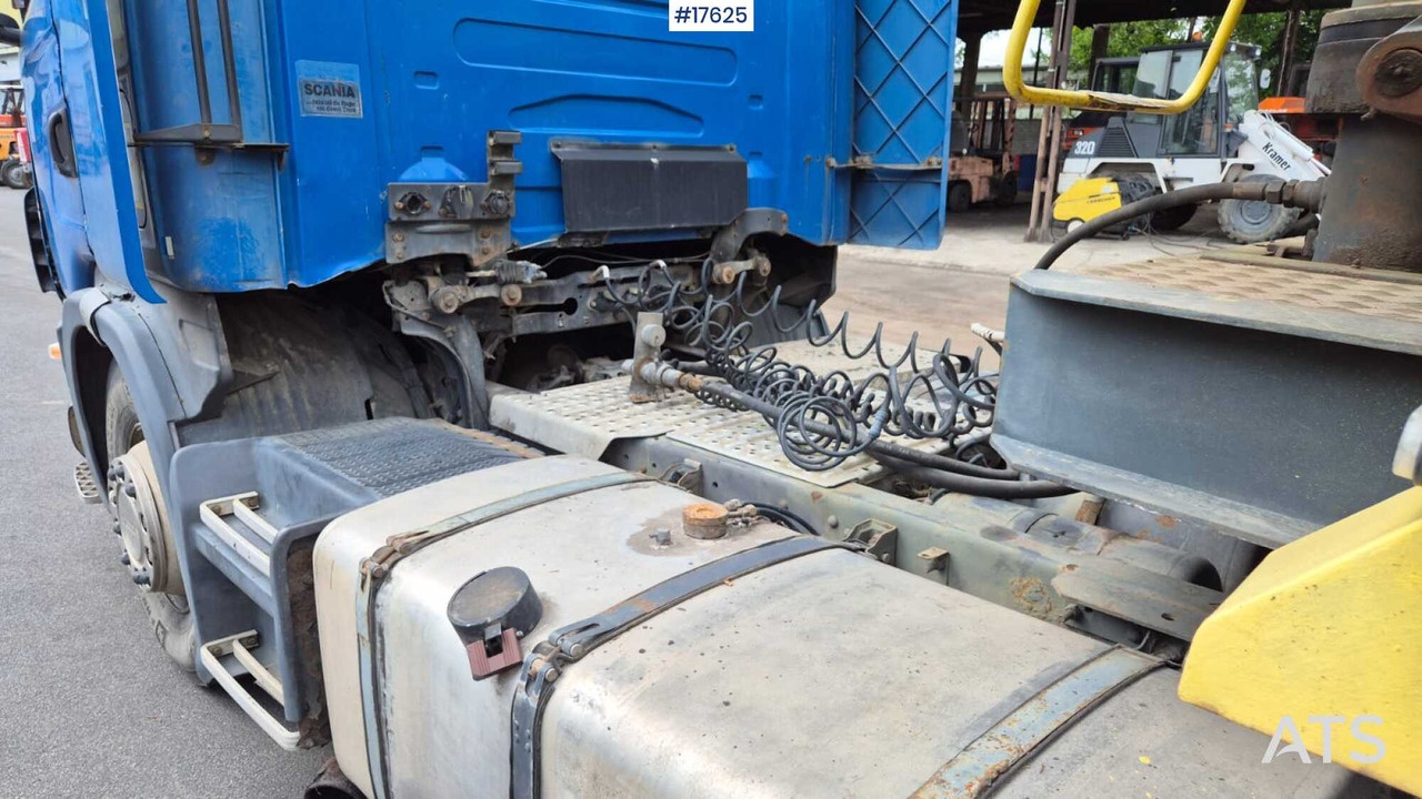 Tegljač 1999 Scania 114 L4X2 NA380: slika 16