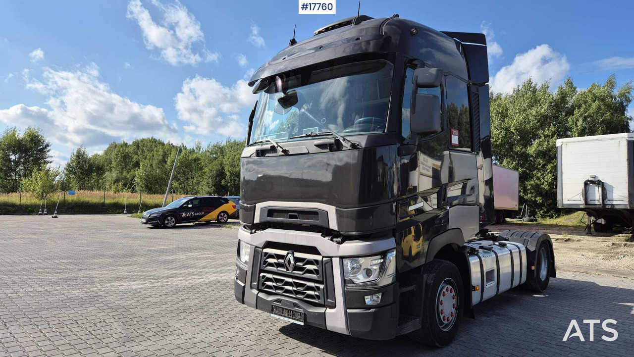 Truck tractor RENAULT T520 (2016) - Tegljač: slika 1 Truck tractor RENAULT T520 (2016) - Tegljač: slika 1