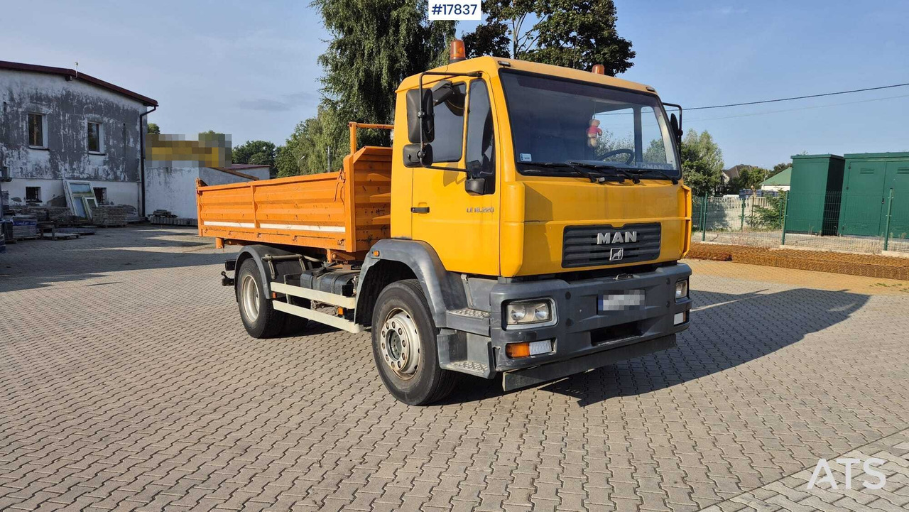 Tipper MAN 18.225 LC (2003) - Istovarivač: slika 1 Tipper MAN 18.225 LC (2003) - Istovarivač: slika 1