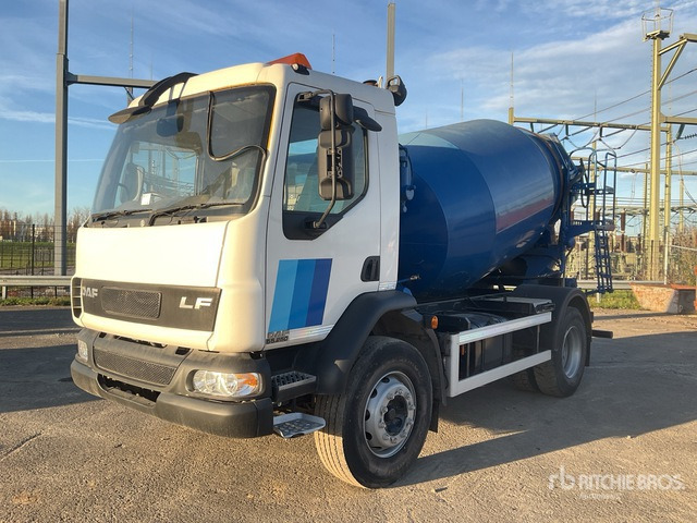2005 DAF LF55.250 4x2 Mixer Truck - Mikser za beton: slika 1 2005 DAF LF55.250 4x2 Mixer Truck - Mikser za beton: slika 1