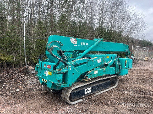 2009 Maeda MC405C-5 3.83 ton Telescopic Crawler Crane - Kran guseničar: slika 4 2009 Maeda MC405C-5 3.83 ton Telescopic Crawler Crane - Kran guseničar: slika 4