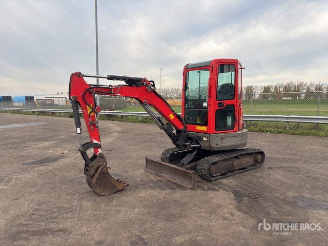 2011 Bobcat E26 Minigraafmachine: <6,6t - Mini bager: slika 1 2011 Bobcat E26 Minigraafmachine: <6,6t - Mini bager: slika 1