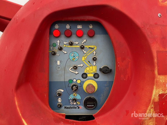 2011 Haulotte HA16SPX 4WD Diesel Articulating Boom Lift - Zglobna platforma: slika 4 2011 Haulotte HA16SPX 4WD Diesel Articulating Boom Lift - Zglobna platforma: slika 4