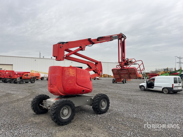 2011 Haulotte HA16SPX 4WD Diesel Articulating Boom Lift - Zglobna platforma: slika 1 2011 Haulotte HA16SPX 4WD Diesel Articulating Boom Lift - Zglobna platforma: slika 1
