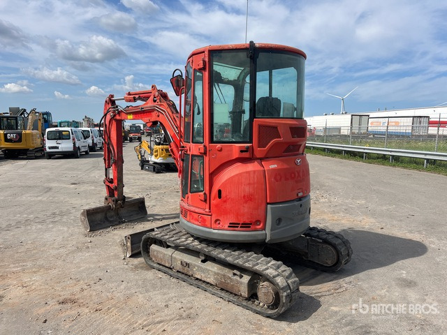 2013 Yanmar VIO33-U Mini Excavator: <6.6t - Mini bager: slika 4 2013 Yanmar VIO33-U Mini Excavator: <6.6t - Mini bager: slika 4