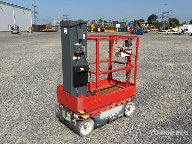 2014 Skyjack SJ16 Vertical Mast Lift - Jarbolna penjajuća platforma: slika 2 2014 Skyjack SJ16 Vertical Mast Lift - Jarbolna penjajuća platforma: slika 2