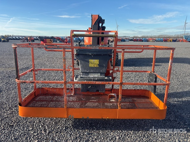 2015 JLG 660SJ 4WD Diesel Telescopic Boom Lift - Teleskopska platforma: slika 5 2015 JLG 660SJ 4WD Diesel Telescopic Boom Lift - Teleskopska platforma: slika 5