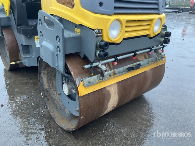2016 Wacker Neuson RD27-120 Double Drum Roller - Valjak za puteve: slika 5 2016 Wacker Neuson RD27-120 Double Drum Roller - Valjak za puteve: slika 5