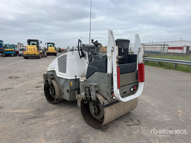 2018 Bomag BW120 AD-5 Double Drum Roller - Valjak za puteve: slika 4 2018 Bomag BW120 AD-5 Double Drum Roller - Valjak za puteve: slika 4