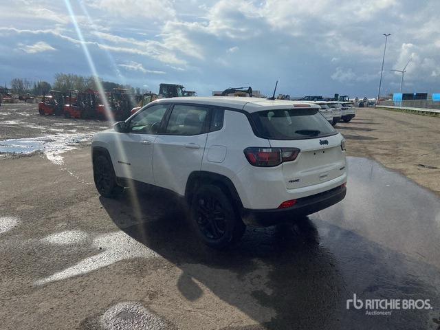 2022 Jeep Compass Longitude 4WD Hybrid (Unused) SUV - SUVSUV: slika 3 2022 Jeep Compass Longitude 4WD Hybrid (Unused) SUV - SUVSUV: slika 3