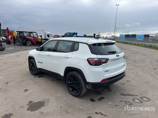 2022 Jeep Compass Longitude 4WD Hybrid (Unused) SUV - SUVSUV: slika 3 2022 Jeep Compass Longitude 4WD Hybrid (Unused) SUV - SUVSUV: slika 3