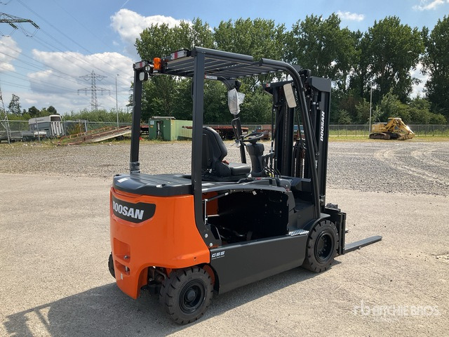 2024 Doosan B35X-7 PLUS (Unused) Electric Forklift - Električni viljuškar: slika 4 2024 Doosan B35X-7 PLUS (Unused) Electric Forklift - Električni viljuškar: slika 4