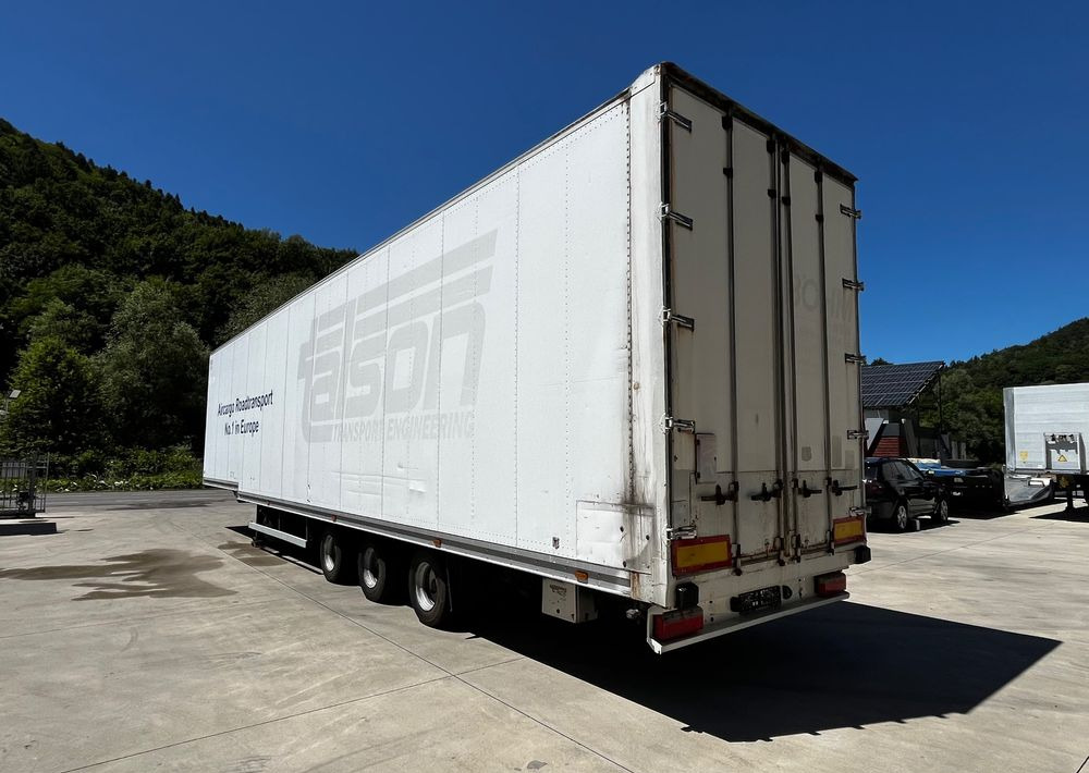 Talson Chłodnia Air Cargo // Carrier Maxima // 2006 Rok // Rolki // Przesyłki lotnicze // - Poluprikolica hladnjače: slika 4 Talson Chłodnia Air Cargo // Carrier Maxima // 2006 Rok // Rolki // Przesyłki lotnicze // - Poluprikolica hladnjače: slika 4