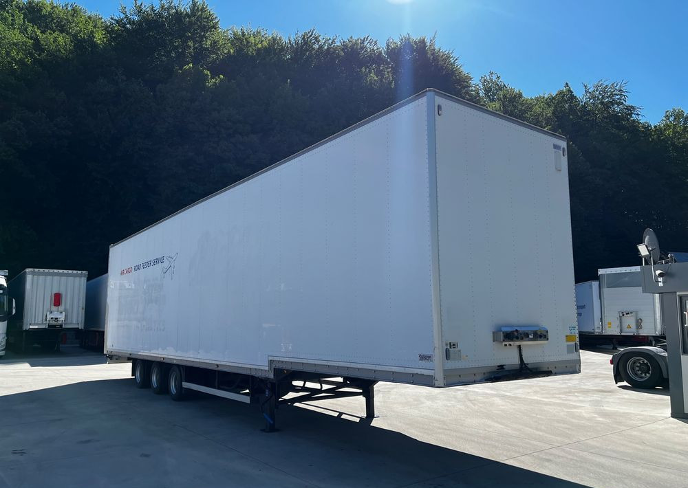 Talson Naczepa Izoterma Pojemnościowa // 3.03cm // Rolki // 105m3 // - Poluprikolica hladnjače: slika 4 Talson Naczepa Izoterma Pojemnościowa // 3.03cm // Rolki // 105m3 // - Poluprikolica hladnjače: slika 4